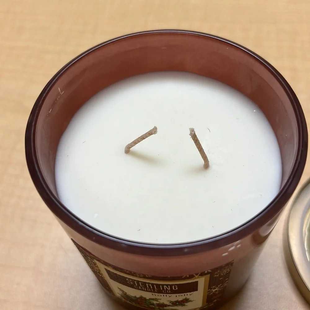 Sterling‎ Candle Co holly jolly two wick candle, new